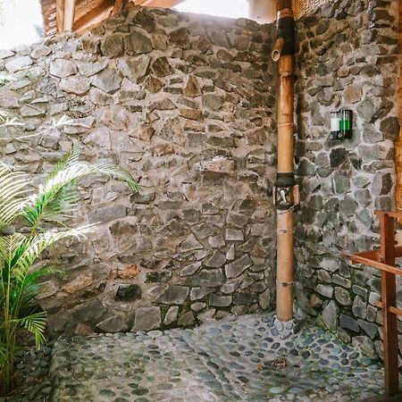 Baha Baha Villas West Sumbawa Yoyos - Free Yoga Class, Gym Daily Included For Guest - Fast Wifi Starlink Sekongkang Ngoại thất bức ảnh