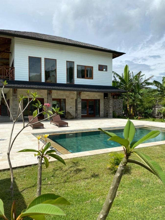 Baha Baha Villas West Sumbawa Yoyos - Free Yoga Class, Gym Daily Included For Guest - Fast Wifi Starlink Sekongkang Ngoại thất bức ảnh