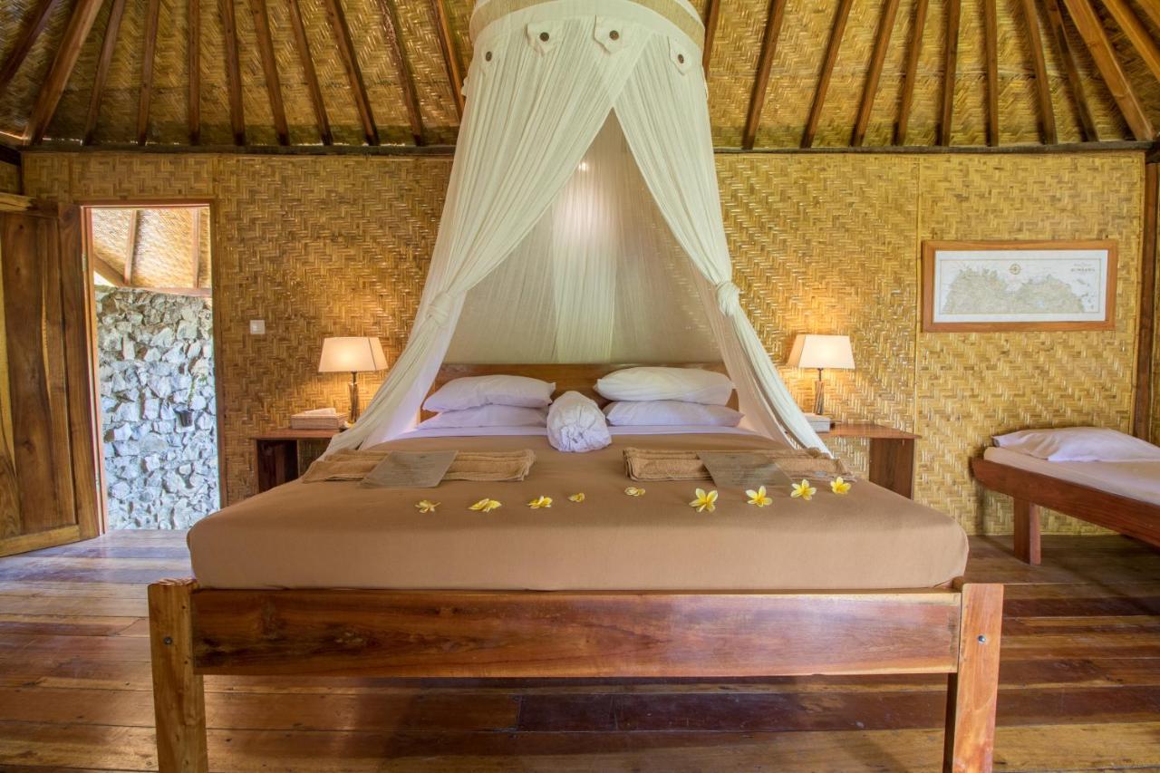 Baha Baha Villas West Sumbawa Yoyos - Free Yoga Class, Gym Daily Included For Guest - Fast Wifi Starlink Sekongkang Ngoại thất bức ảnh
