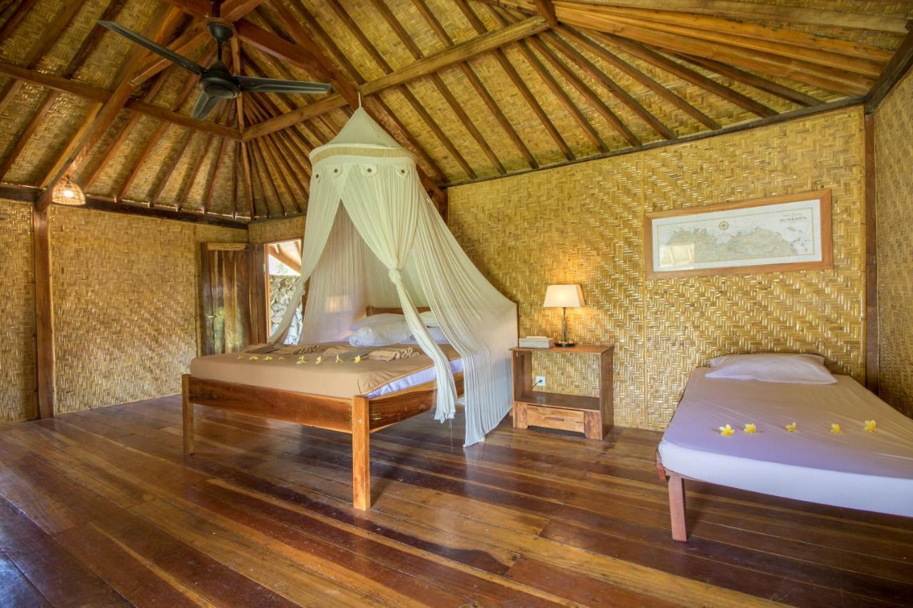 Baha Baha Villas West Sumbawa Yoyos - Free Yoga Class, Gym Daily Included For Guest - Fast Wifi Starlink Sekongkang Ngoại thất bức ảnh