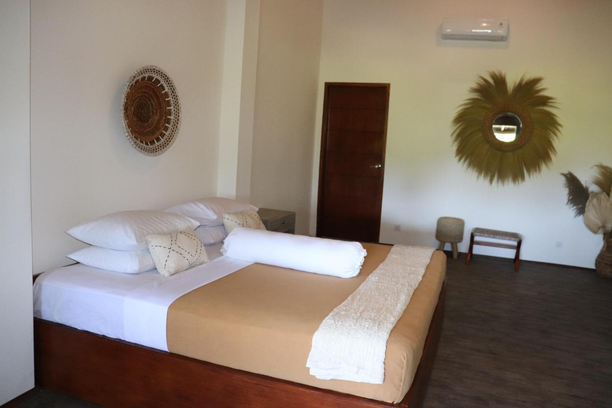 Baha Baha Villas West Sumbawa Yoyos - Free Yoga Class, Gym Daily Included For Guest - Fast Wifi Starlink Sekongkang Ngoại thất bức ảnh